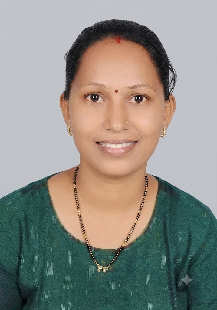 Mayuri Sachin Dangle - Part time Cook in Matunga Labour Camp in Mumbai